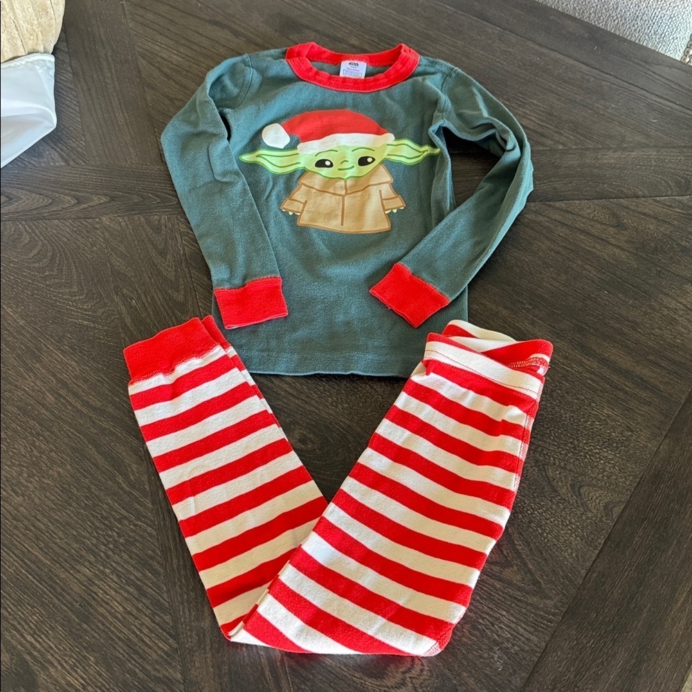 Hanna Andersson Kids Star Wars Baby Yoda Pajama Set